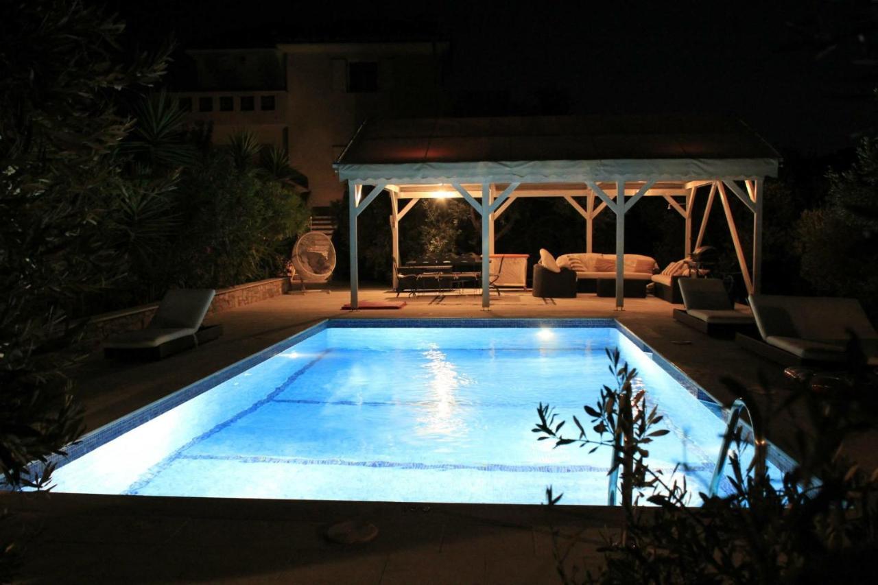 Chiqui luxury apartments Alónnisos Extérieur photo